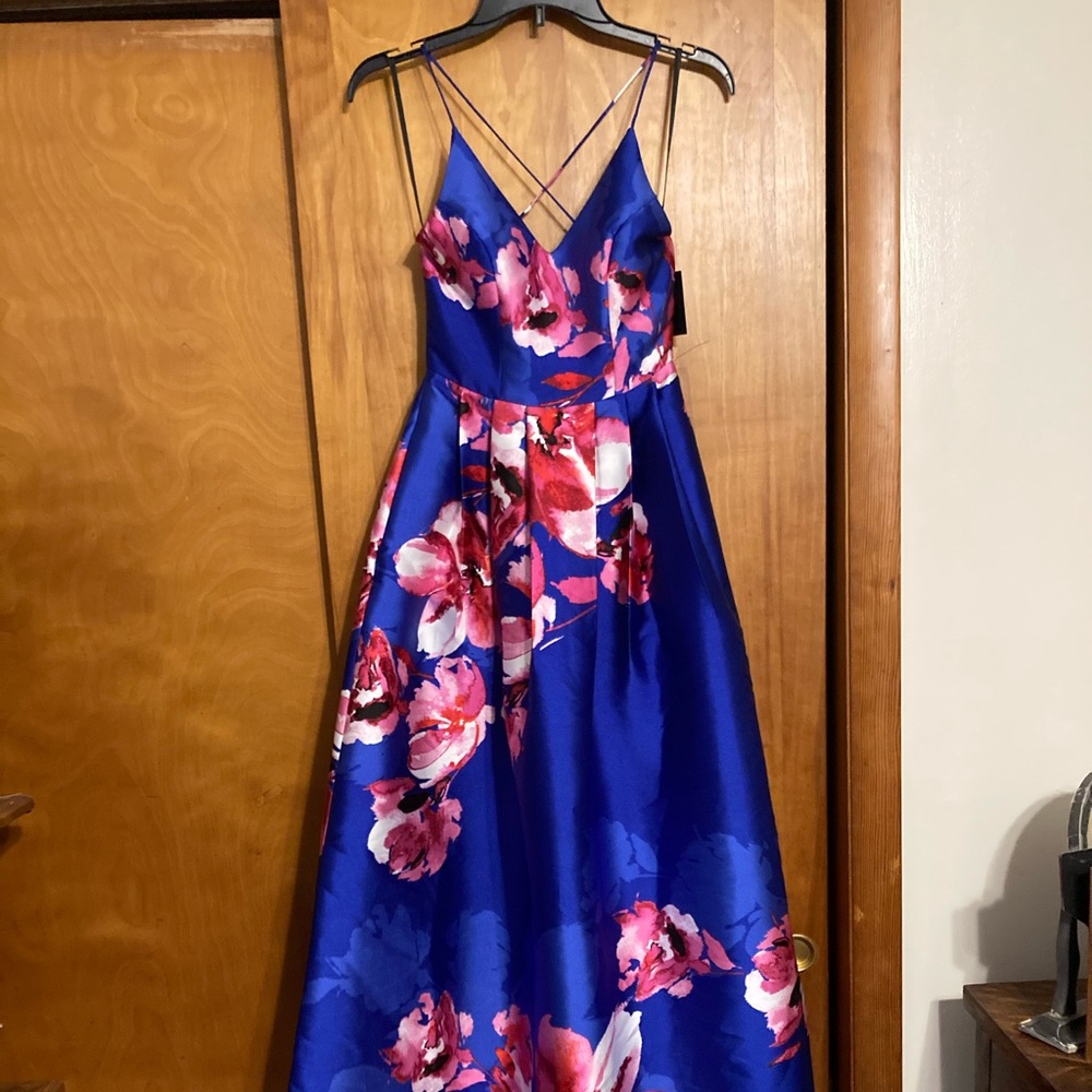 Byby Royal Blue Floral Formal Dress
